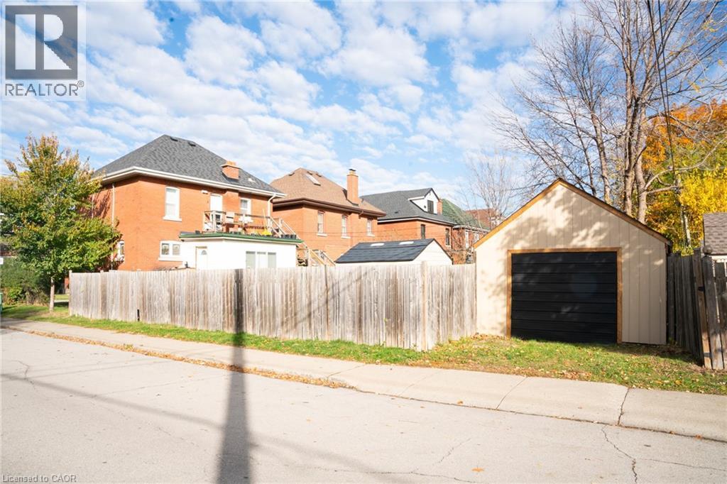 49 Province Street S, Hamilton, Ontario  L8K 2K7 - Photo 28 - 40799324