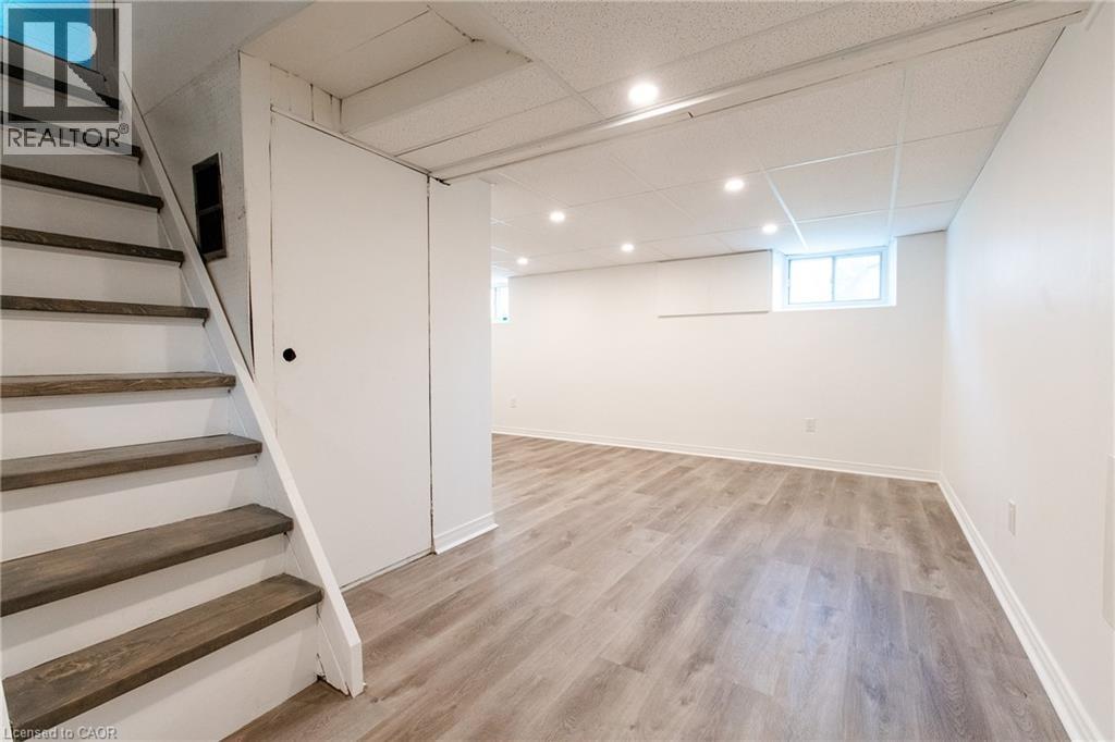 49 Province Street S, Hamilton, Ontario  L8K 2K7 - Photo 21 - 40799324