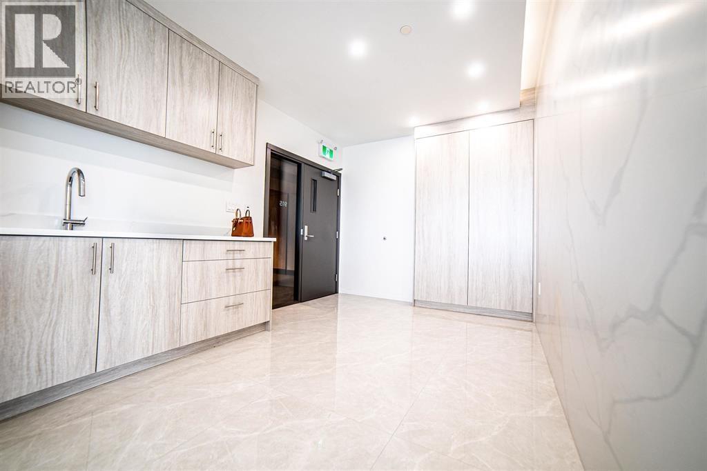 915 6388 No.3 Road, Richmond, British Columbia  V6Y 0L4 - Photo 10 - C8076094