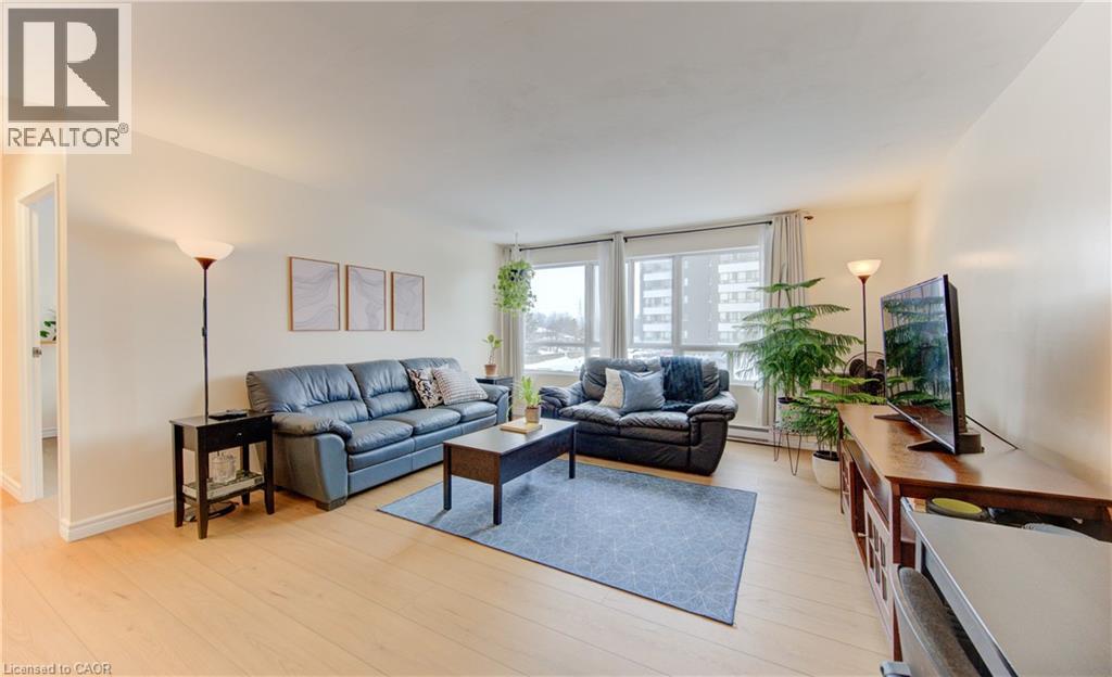 65 Highland Crescent Unit# 204, Kitchener, Ontario  N2M 5M8 - Photo 2 - 40804321