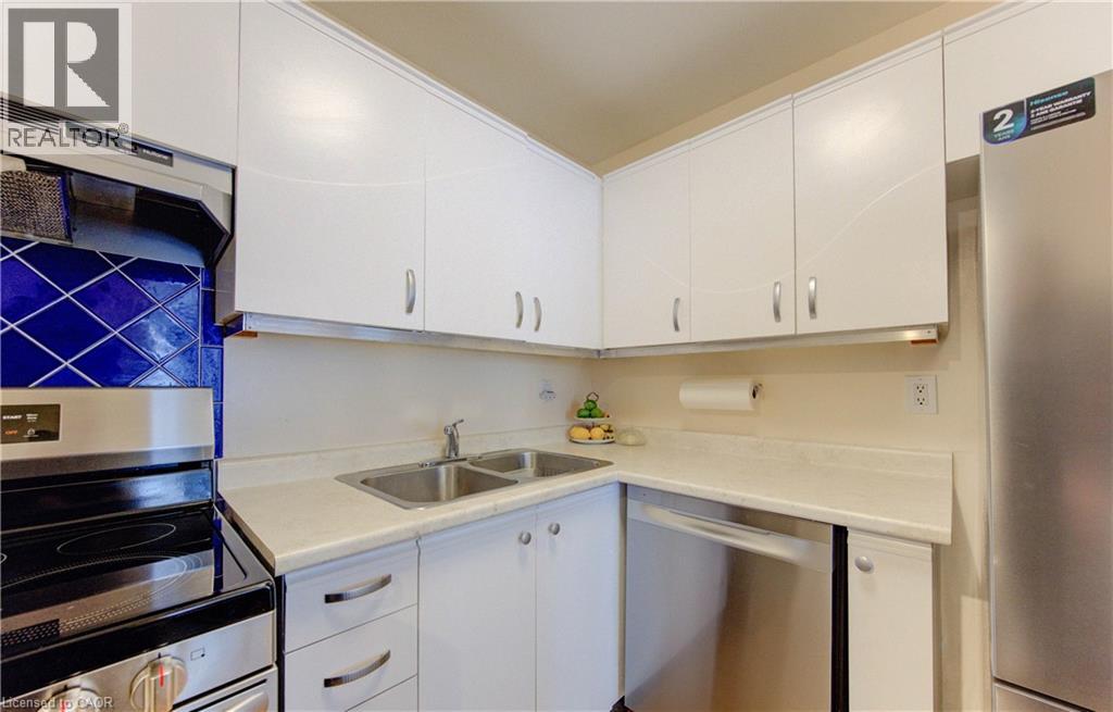 65 Highland Crescent Unit# 204, Kitchener, Ontario  N2M 5M8 - Photo 5 - 40804321