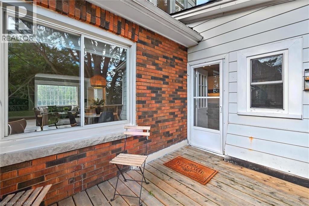 1047 Main Street E, Hamilton, Ontario  L8M 1N5 - Photo 31 - 40804311