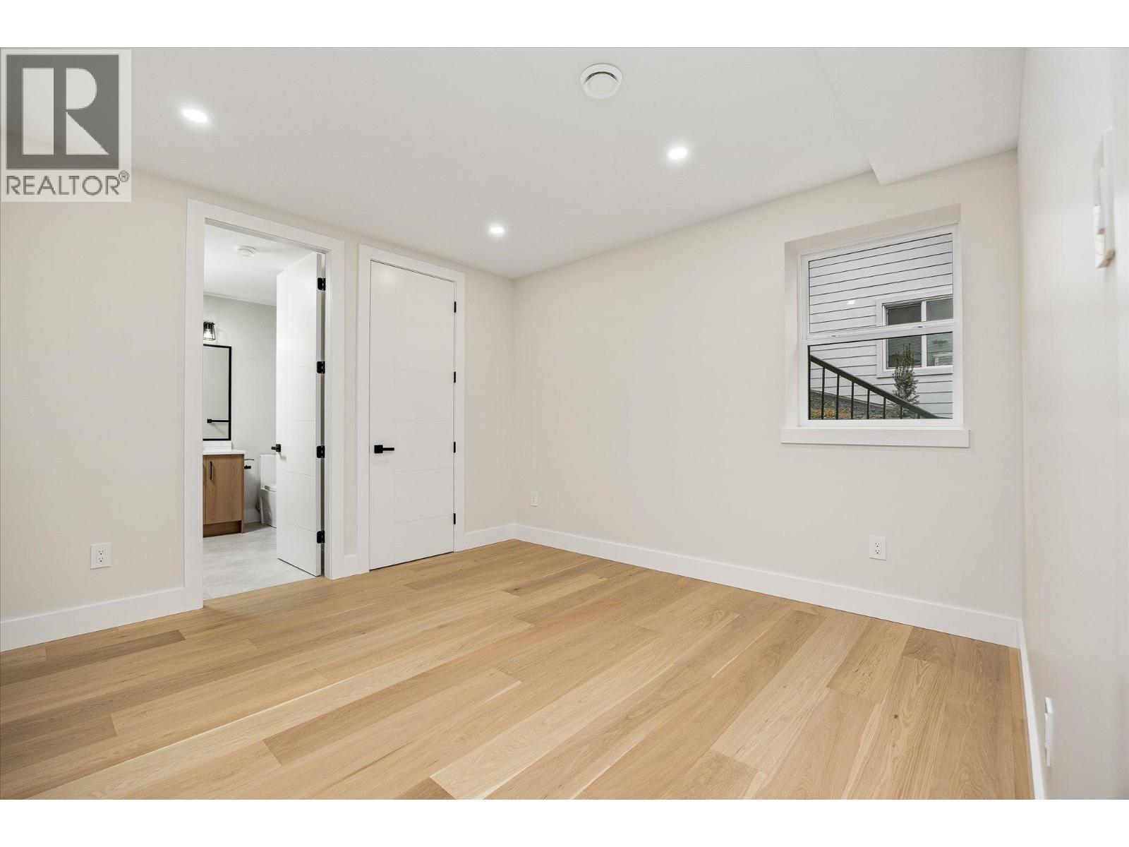 979 Loseth Drive, Kelowna, British Columbia  V1P 0A1 - Photo 39 - 10374204