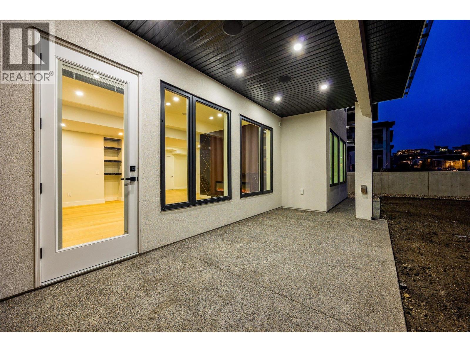 979 Loseth Drive, Kelowna, British Columbia  V1P 0A1 - Photo 59 - 10374204