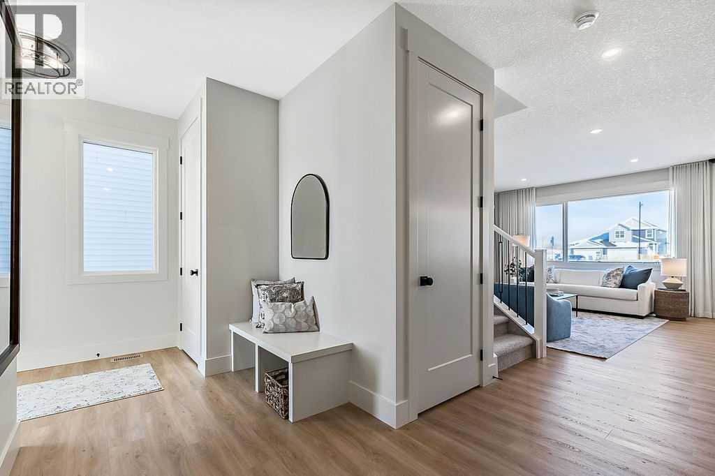 190 Annette Landing Nw, Calgary, Alberta  T3R 2K2 - Photo 3 - A2285031