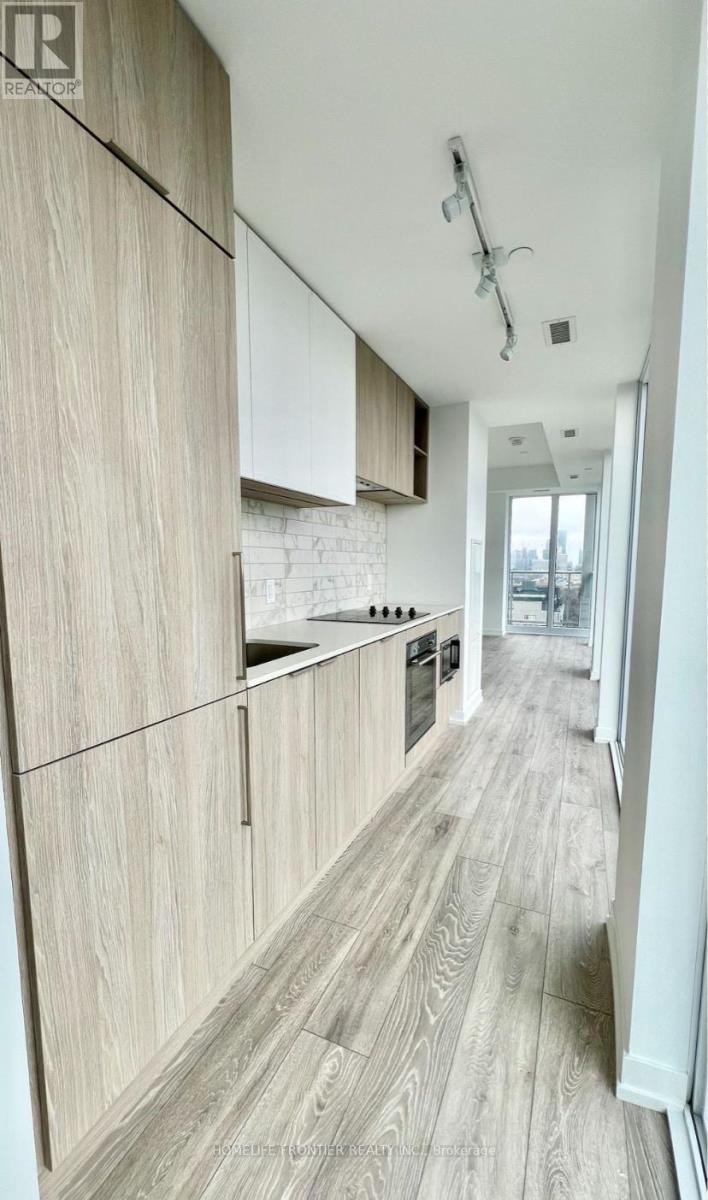 1720 - 2020 Bathurst Street, Toronto, Ontario  M5P 0A6 - Photo 5 - C12781050