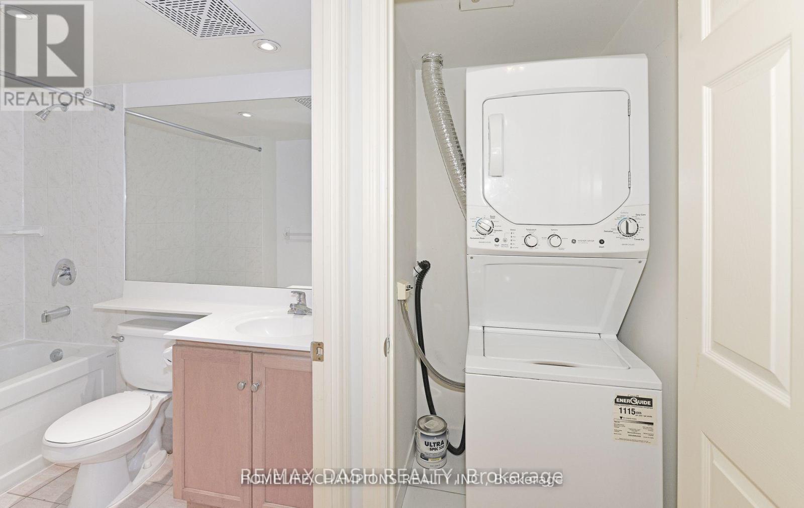 805 - 270 Wellington Street W, Toronto, Ontario  M5V 3P5 - Photo 11 - C12781176