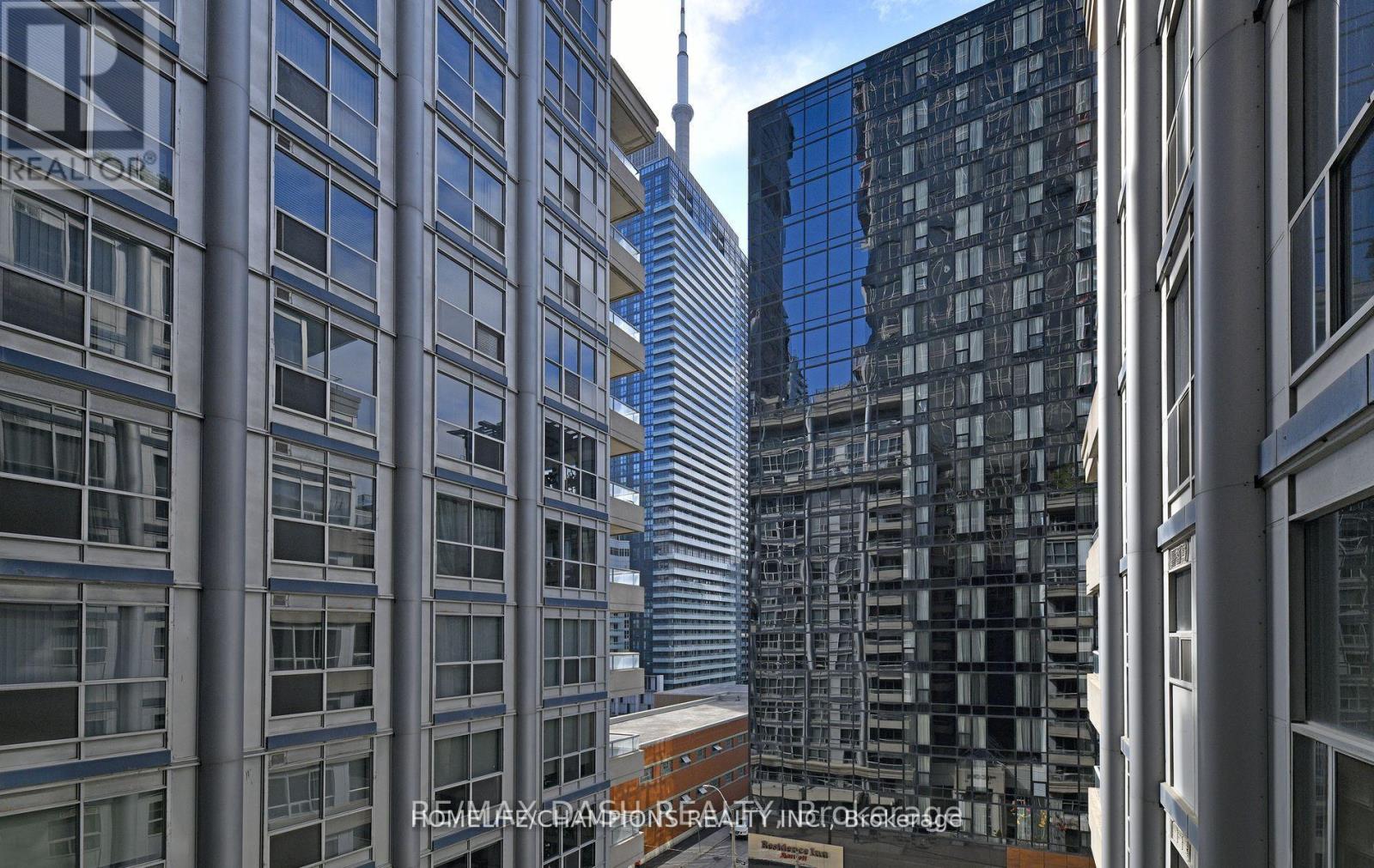 805 - 270 Wellington Street W, Toronto, Ontario  M5V 3P5 - Photo 16 - C12781176