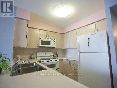 1701 - 4968 YONGE STREET, Toronto, Ontario