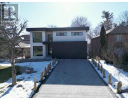 10 HAIDA COURT, Toronto, Ontario