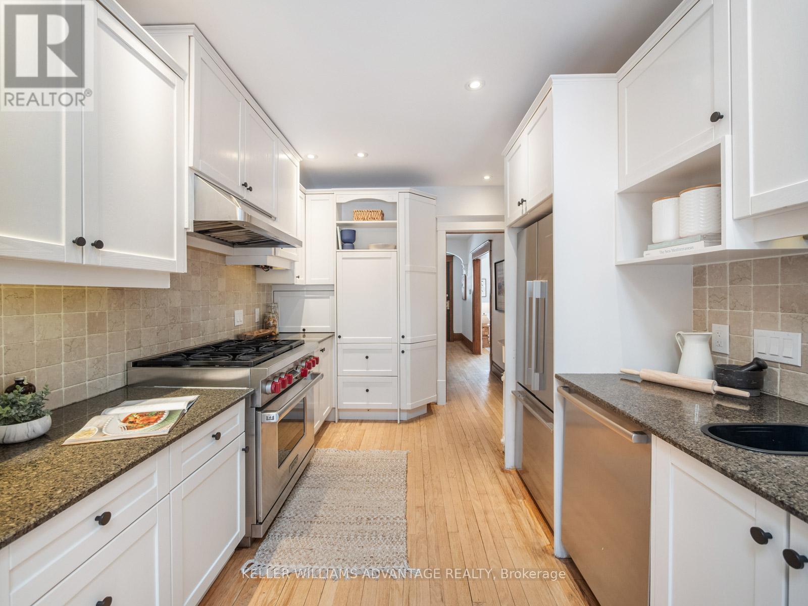 53 Rainsford Road, Toronto, Ontario  M4L 3N7 - Photo 10 - E12781204