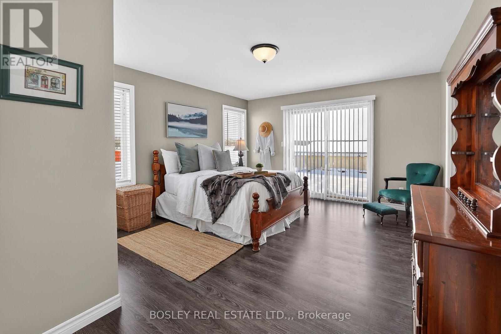 910 Holloway Bay Road, Fort Erie, Ontario  L0S 1N0 - Photo 17 - X12779094