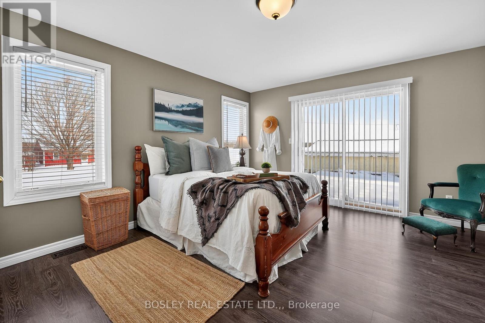 910 Holloway Bay Road, Fort Erie, Ontario  L0S 1N0 - Photo 18 - X12779094