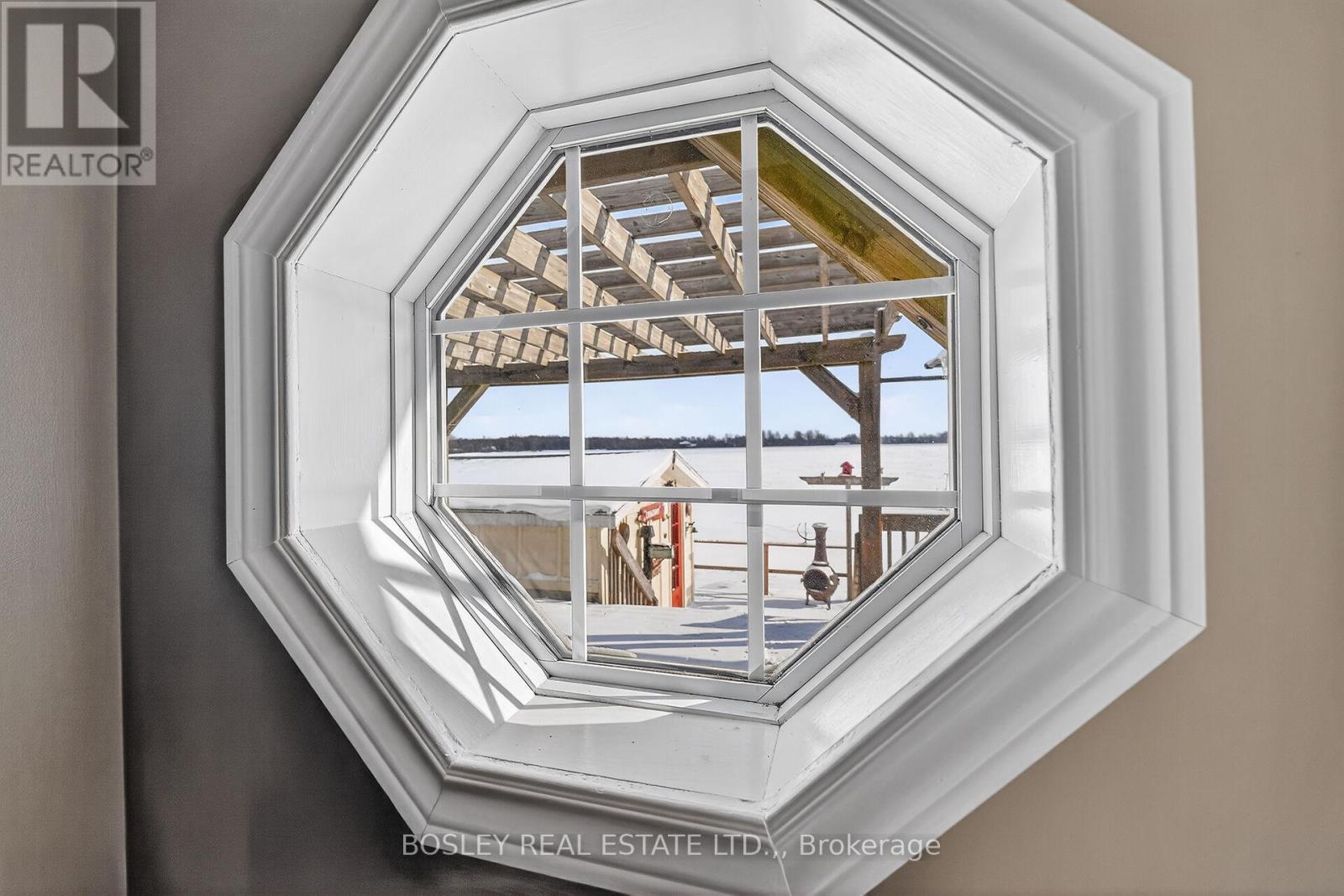 910 Holloway Bay Road, Fort Erie, Ontario  L0S 1N0 - Photo 27 - X12779094