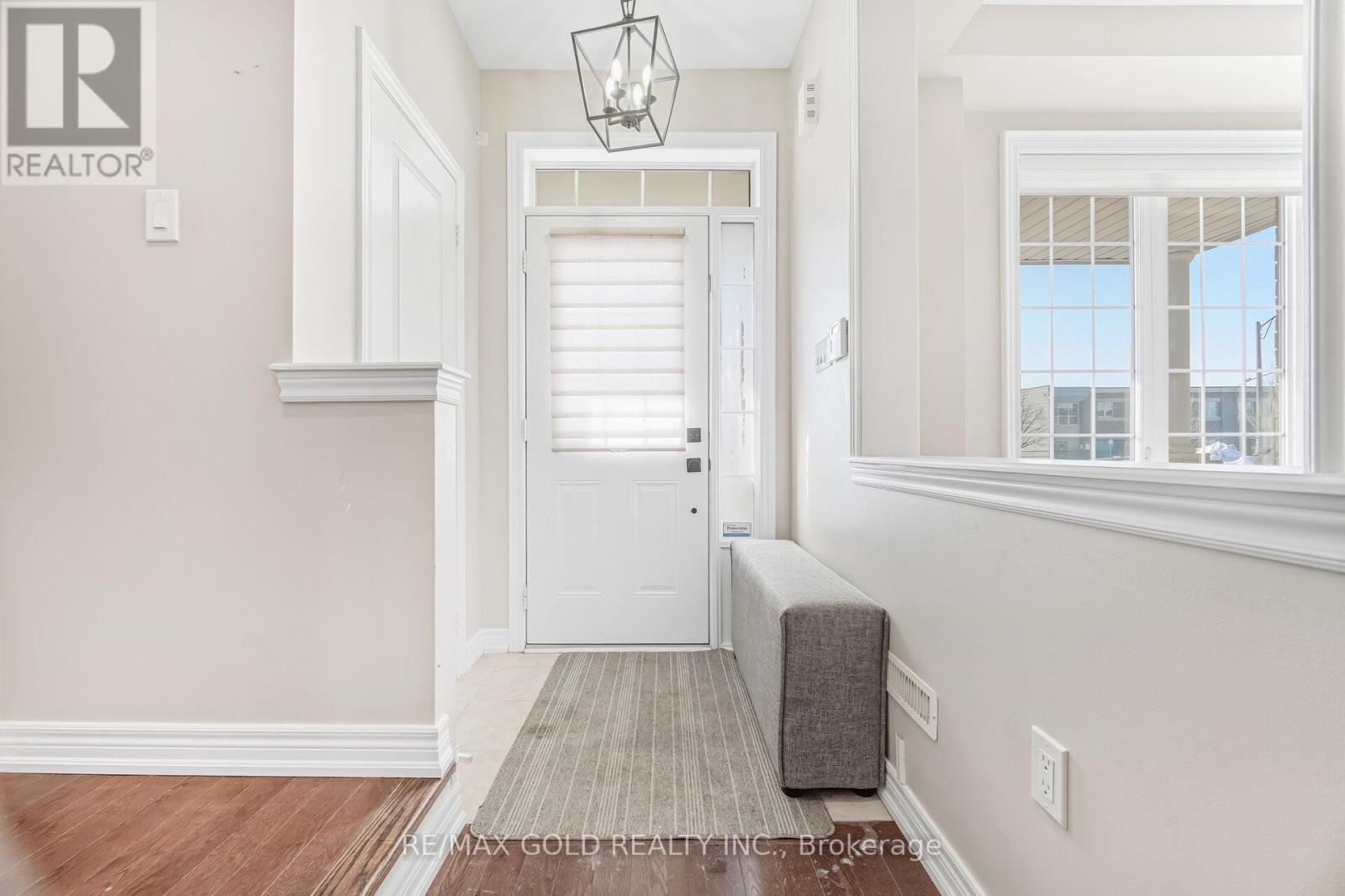 201 Barons Street, Vaughan, Ontario  L4H 3Y8 - Photo 11 - N12781100