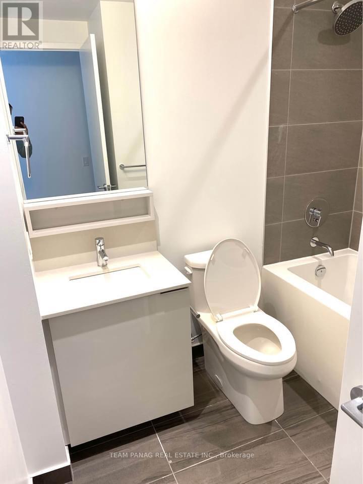 3011 - 950 Portage Parkway, Vaughan, Ontario  L4K 3W4 - Photo 19 - N12781136