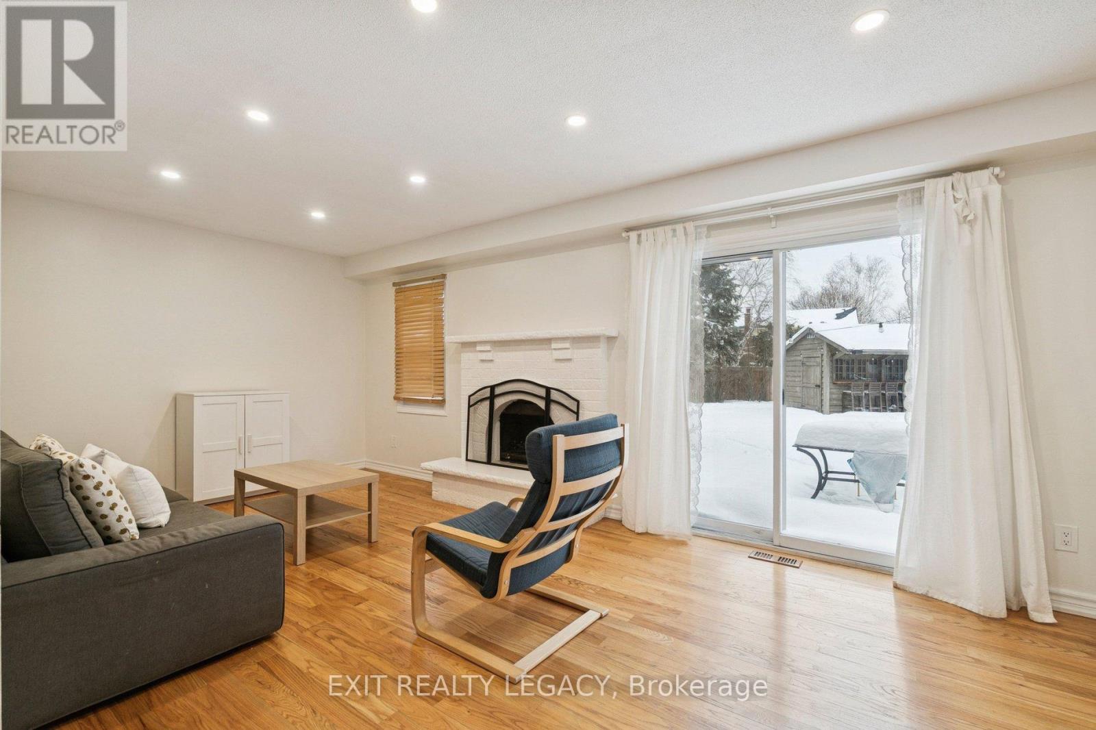 10 Eves Court, Newmarket, Ontario  L3Y 7P7 - Photo 26 - N12781210