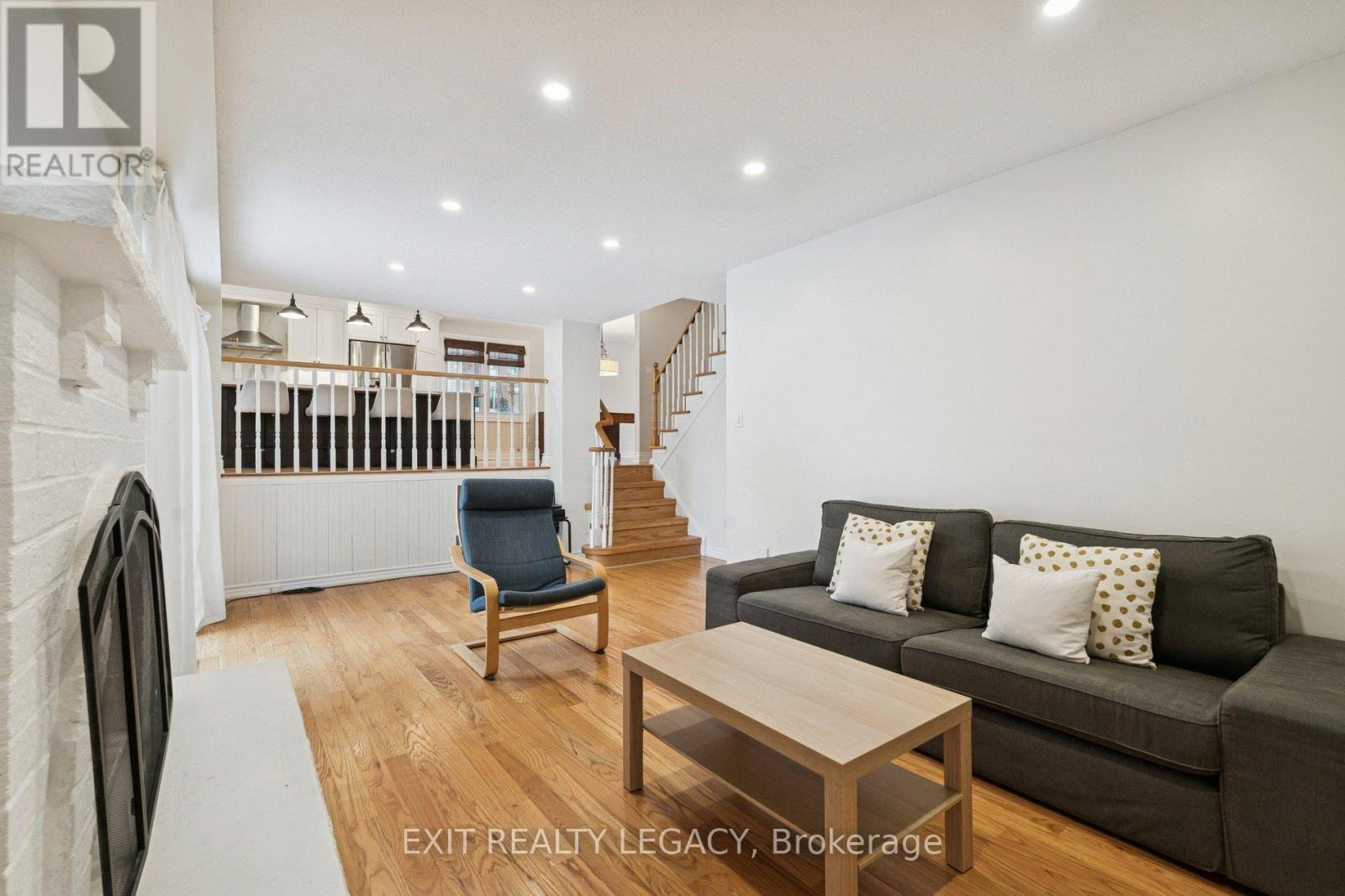 10 Eves Court, Newmarket, Ontario  L3Y 7P7 - Photo 28 - N12781210