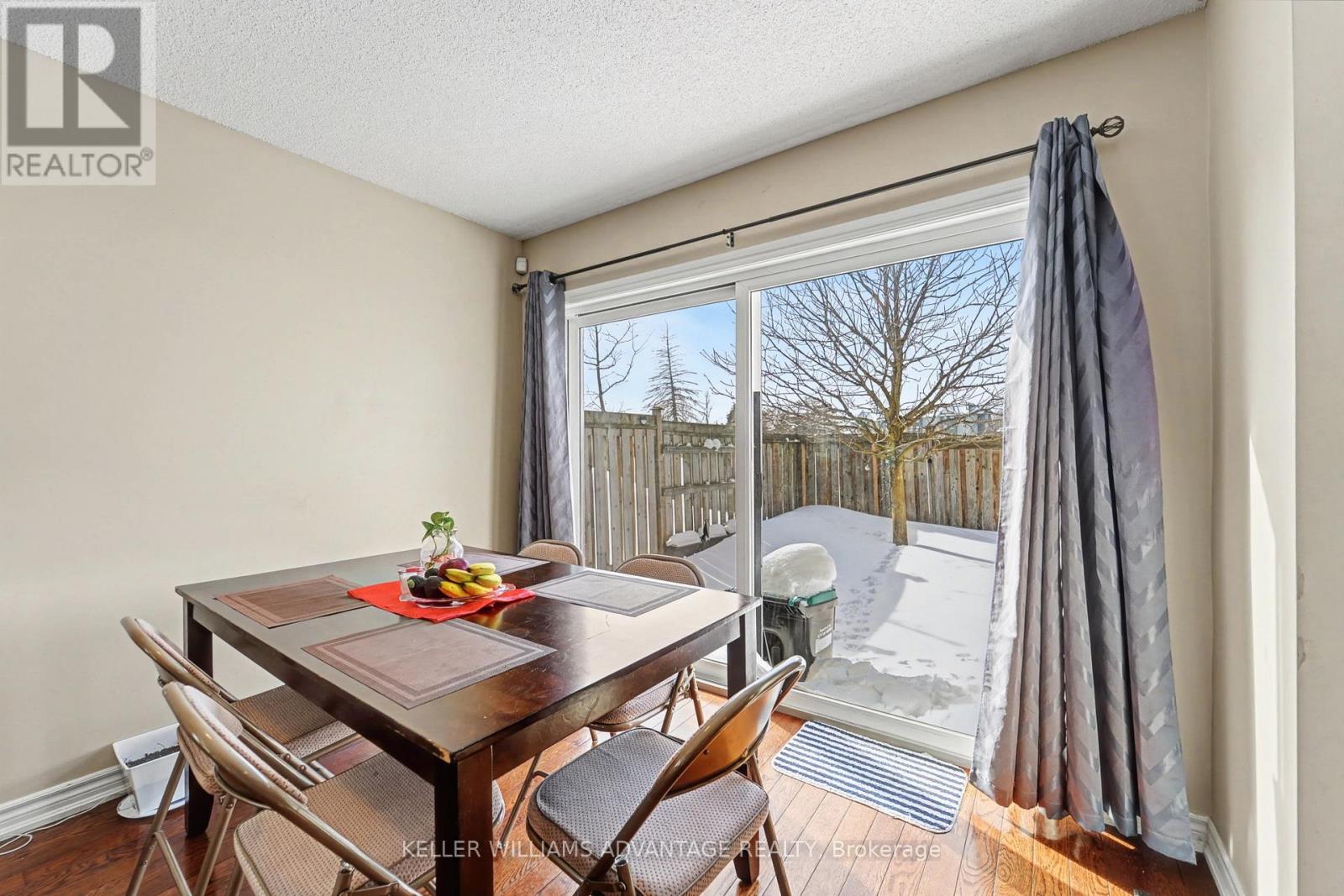 25 - 25 Southwoods Crescent, Barrie, Ontario  L4N 9P8 - Photo 11 - S12781212