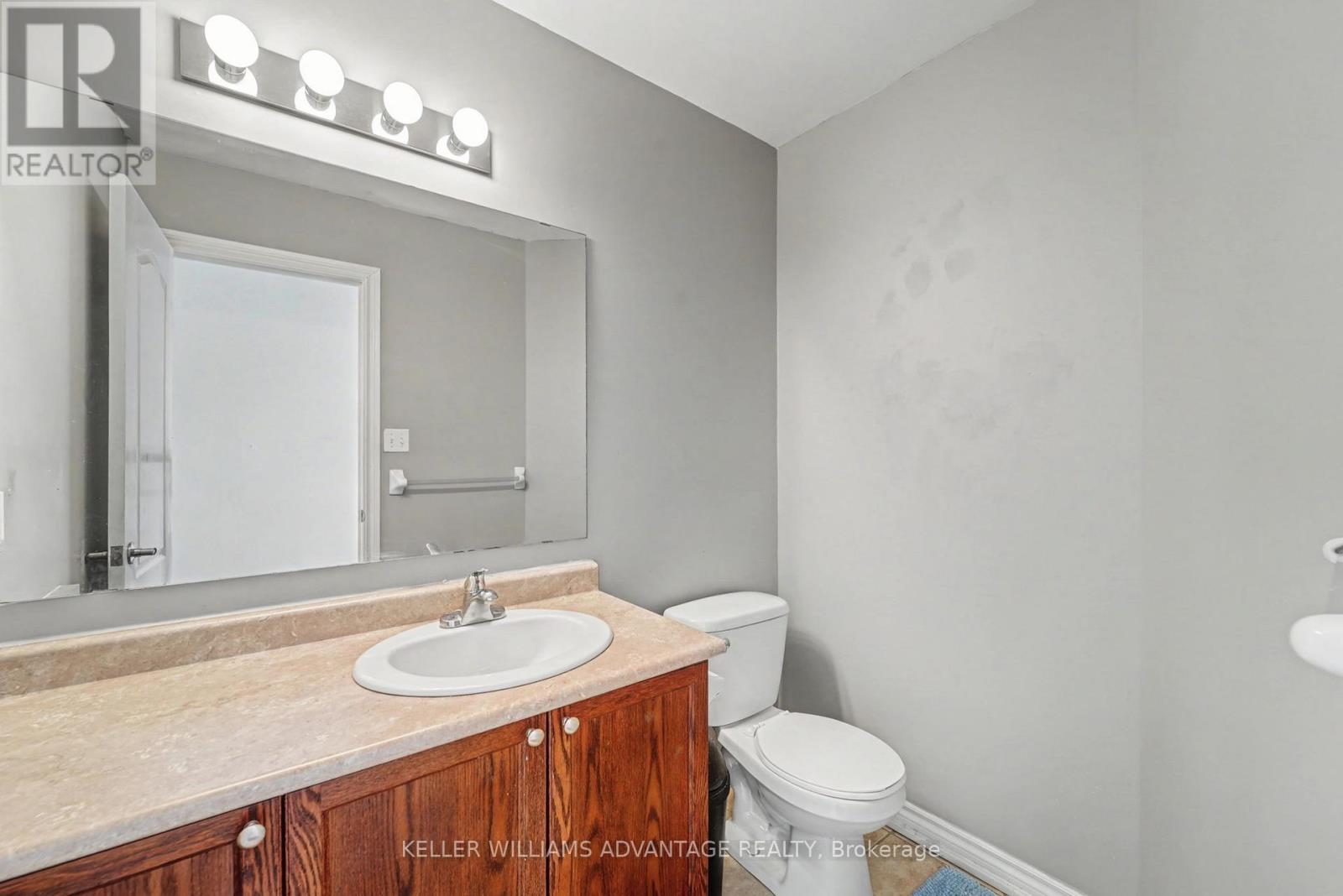 25 - 25 Southwoods Crescent, Barrie, Ontario  L4N 9P8 - Photo 6 - S12781212