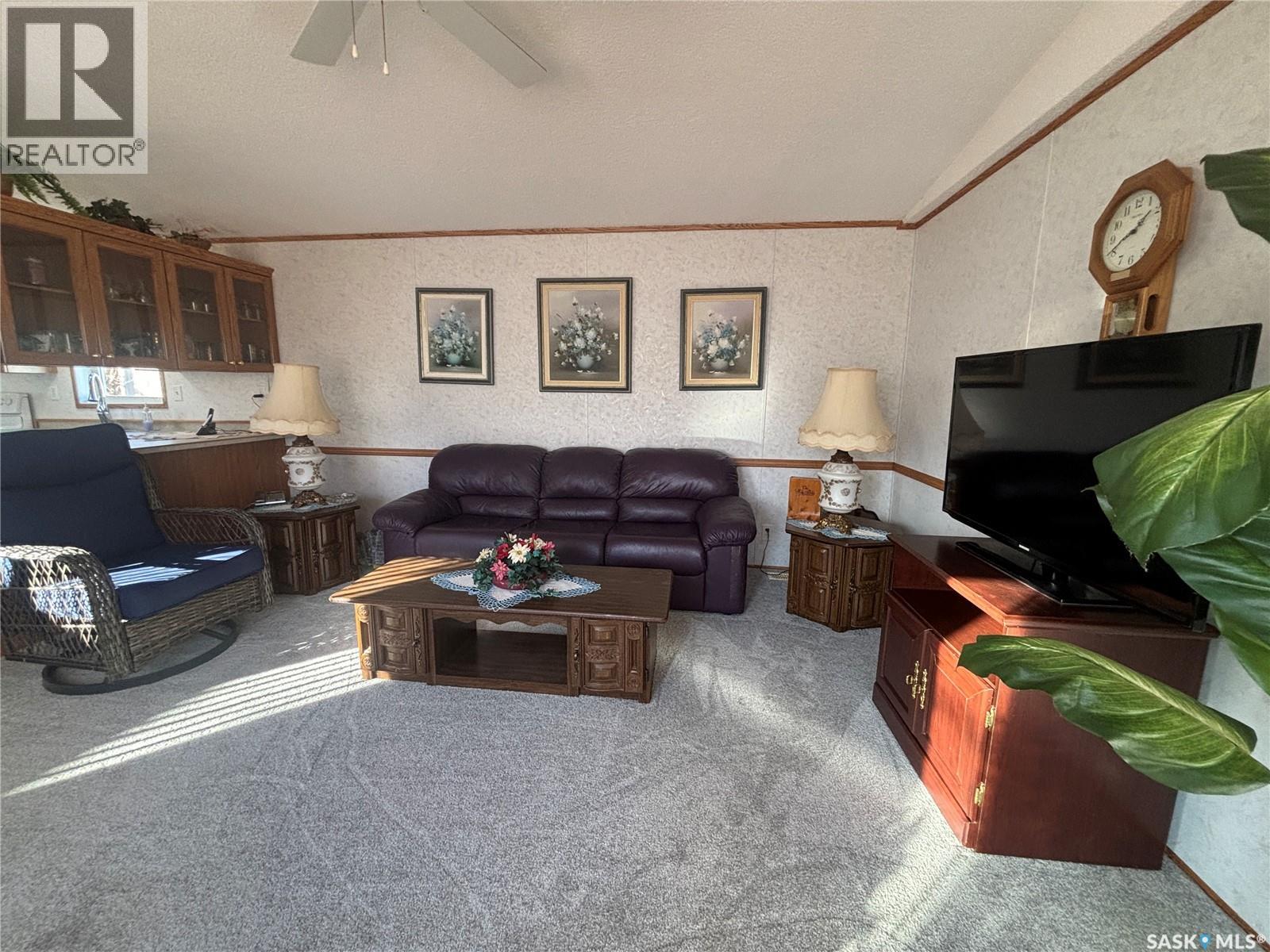 33 Cypress Mobile Home Park, Maple Creek, Saskatchewan  S0N 1N0 - Photo 10 - SK028395