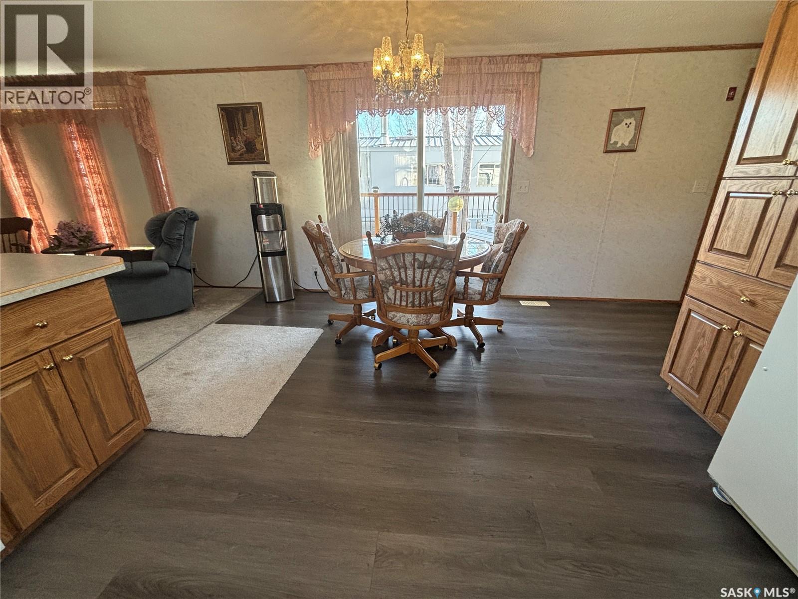 33 Cypress Mobile Home Park, Maple Creek, Saskatchewan  S0N 1N0 - Photo 19 - SK028395