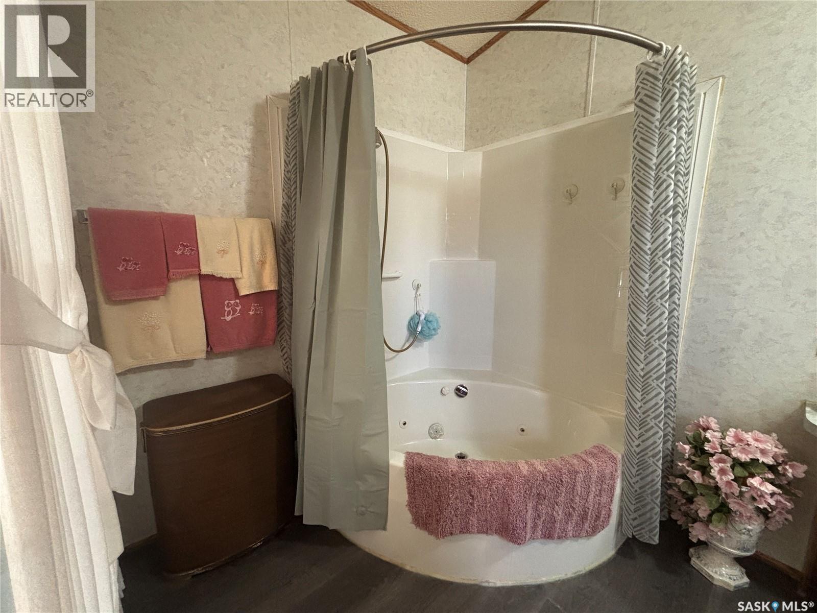 33 Cypress Mobile Home Park, Maple Creek, Saskatchewan  S0N 1N0 - Photo 27 - SK028395