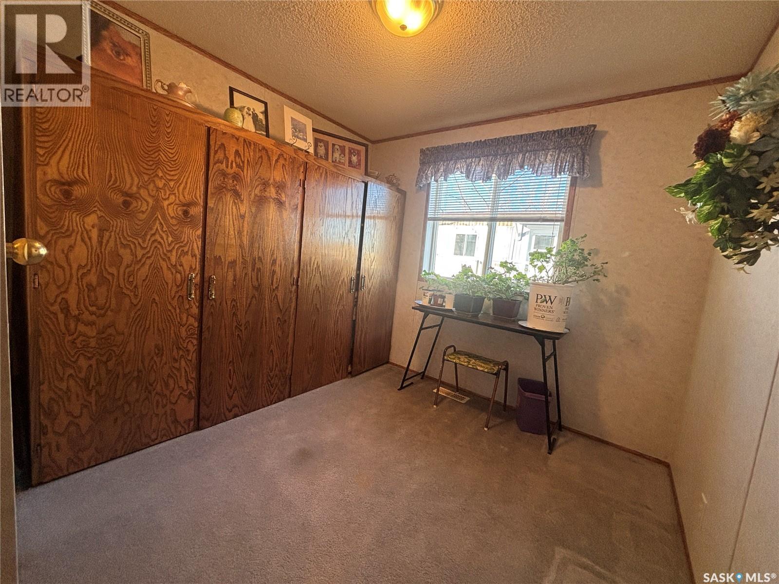 33 Cypress Mobile Home Park, Maple Creek, Saskatchewan  S0N 1N0 - Photo 31 - SK028395