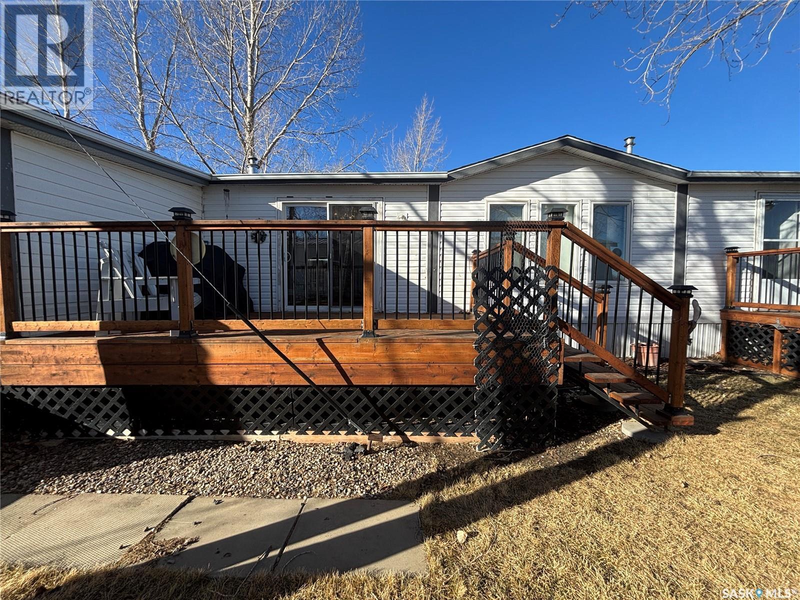 33 Cypress Mobile Home Park, Maple Creek, Saskatchewan  S0N 1N0 - Photo 6 - SK028395