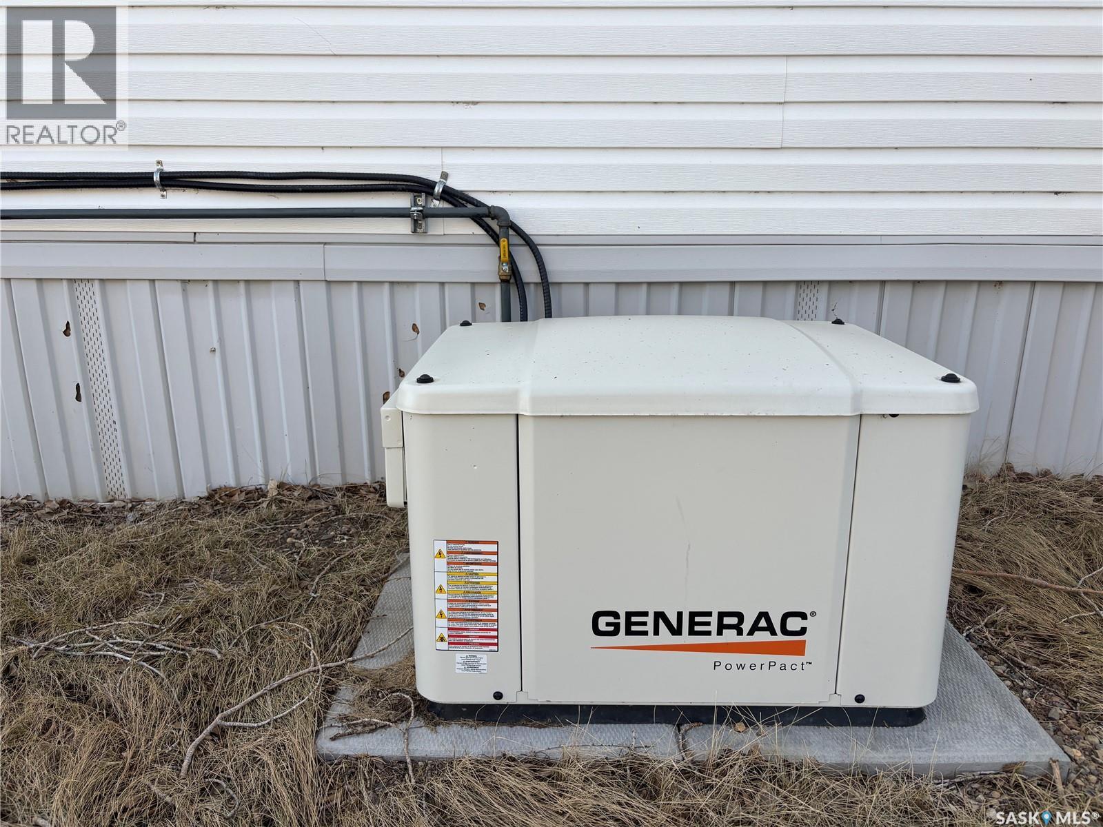 33 Cypress Mobile Home Park, Maple Creek, Saskatchewan  S0N 1N0 - Photo 8 - SK028395