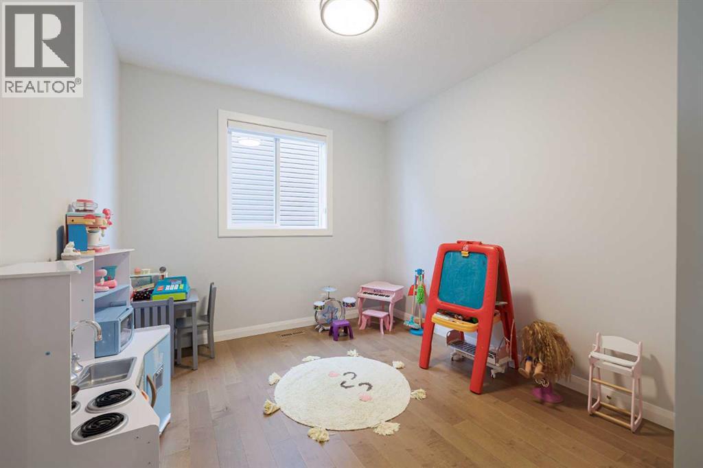 155 Crestridge Hill Sw, Calgary, Alberta  T3B 6H1 - Photo 32 - A2282817