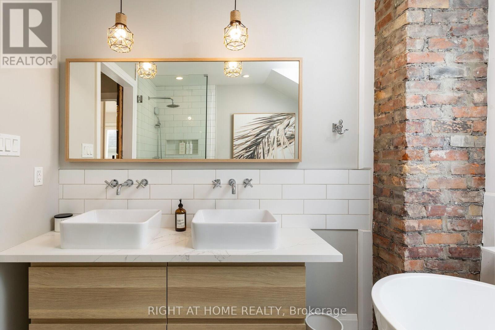 171 Islington Avenue, Toronto, Ontario  M8V 3B8 - Photo 13 - W12781016