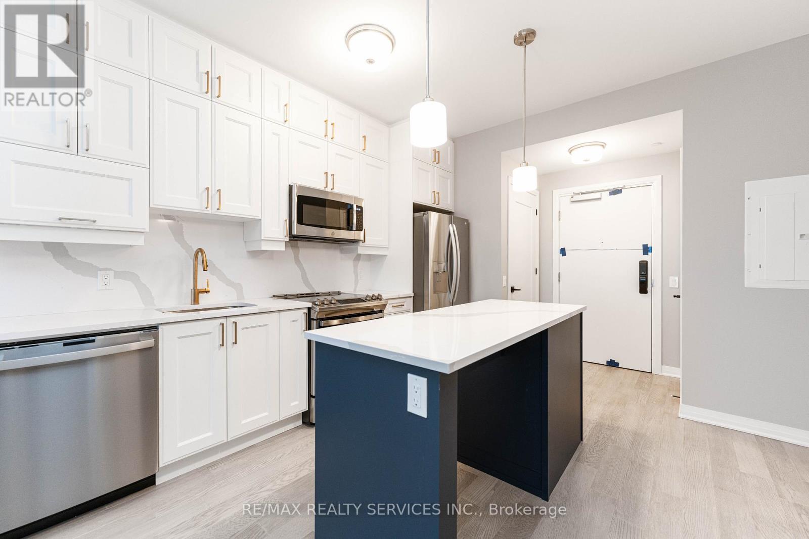 421 - 460 Gordon Krantz Avenue, Milton, Ontario  L9E 1Z2 - Photo 13 - W12781120