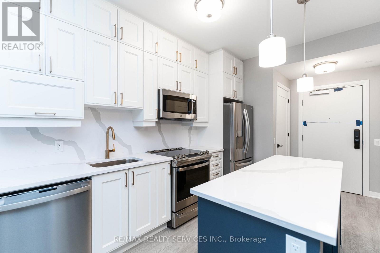 421 - 460 Gordon Krantz Avenue, Milton, Ontario  L9E 1Z2 - Photo 14 - W12781120