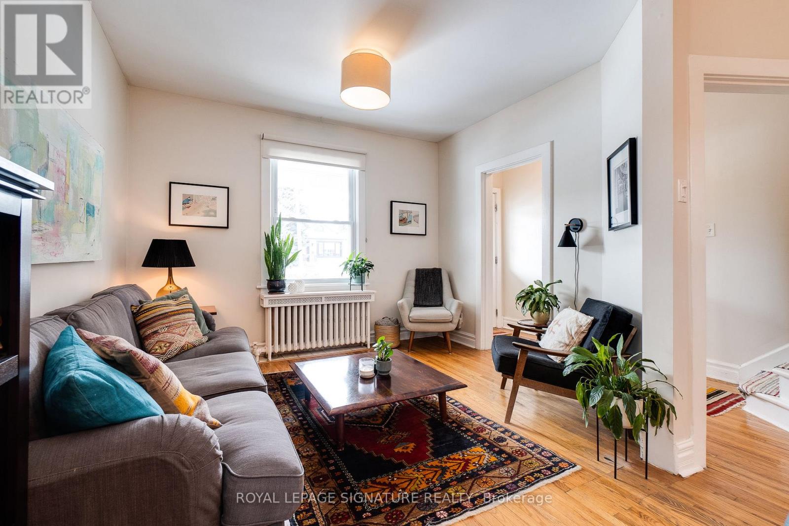 87 Twenty Fourth Street, Toronto, Ontario  M8V 3N7 - Photo 2 - W12781138