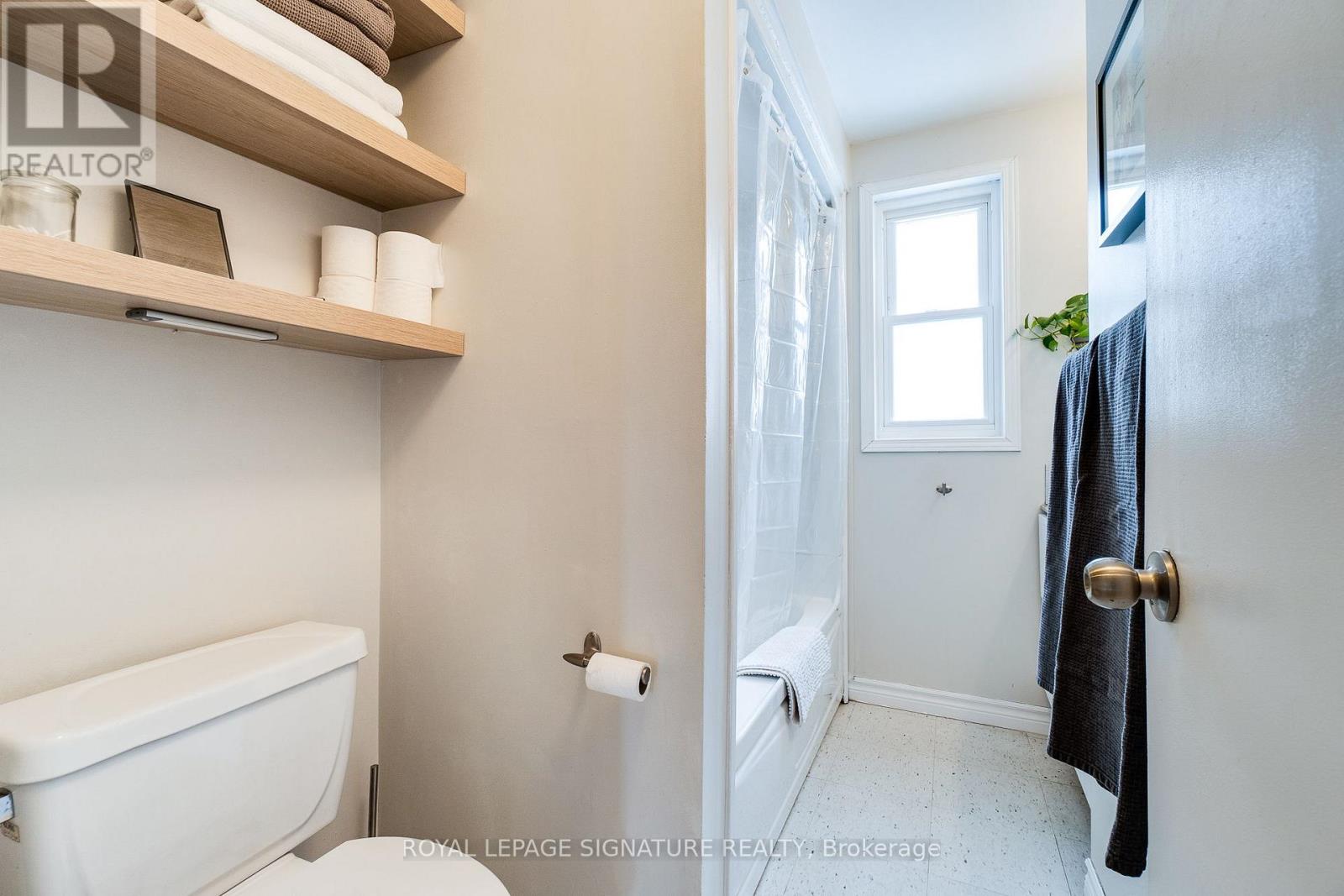 87 Twenty Fourth Street, Toronto, Ontario  M8V 3N7 - Photo 23 - W12781138