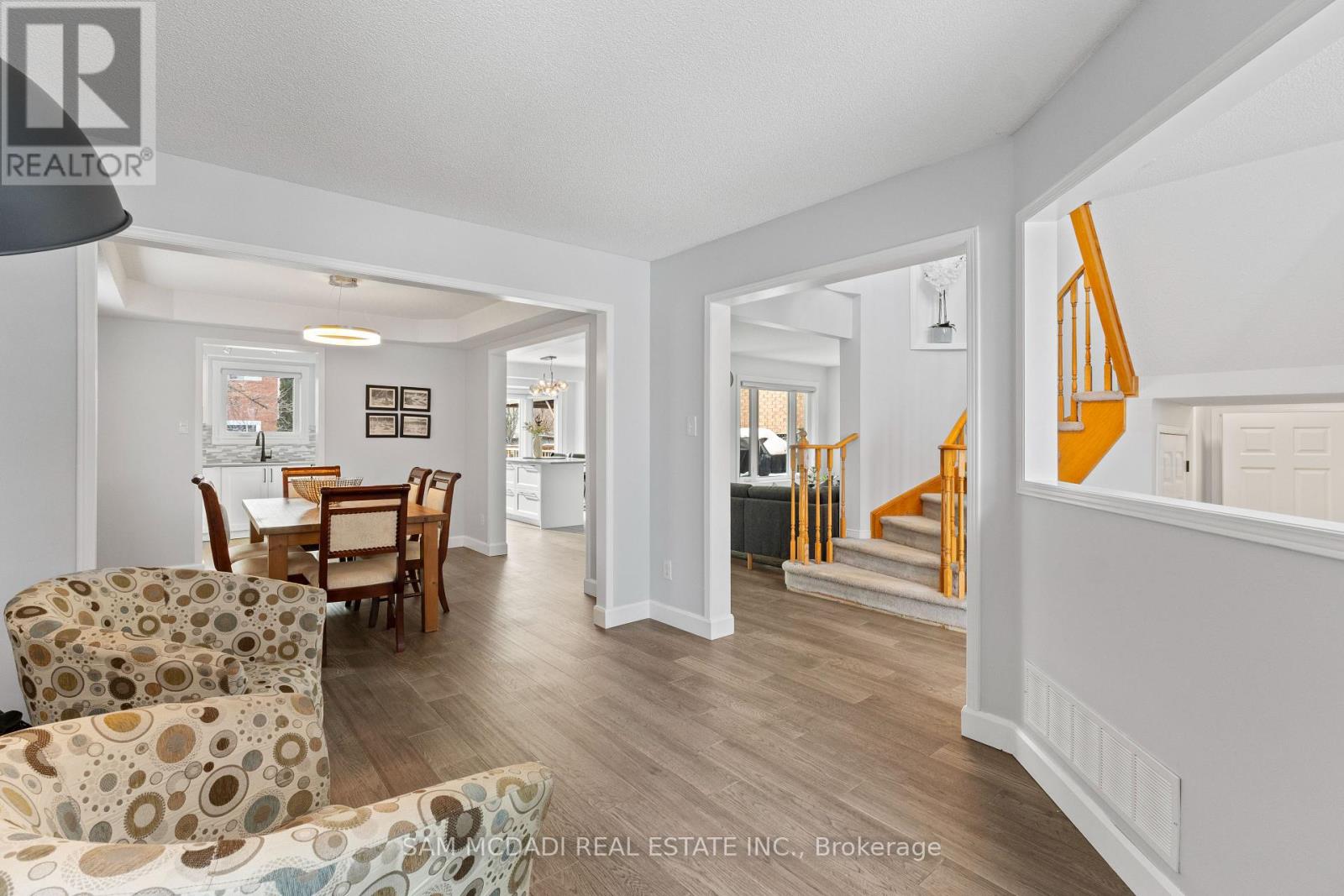 7214 Terragar Boulevard, Mississauga, Ontario  L5N 7M5 - Photo 8 - W12781142