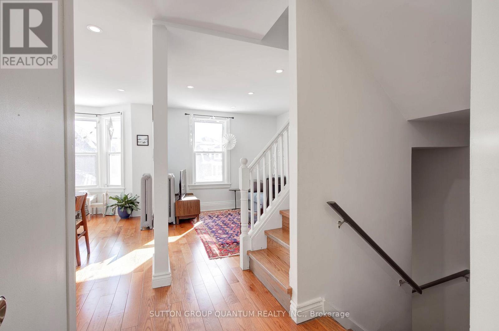 232 Pearson Avenue, Toronto, Ontario  M6R 1G7 - Photo 19 - W12781146