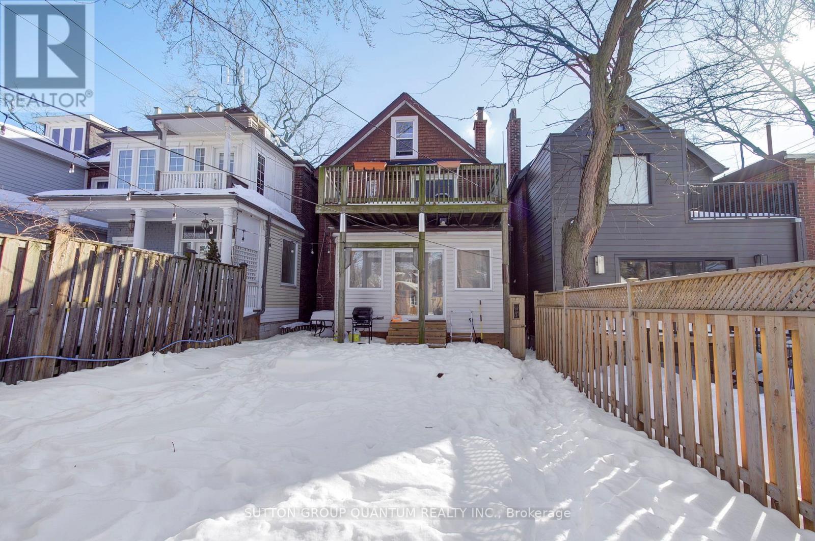 232 Pearson Avenue, Toronto, Ontario  M6R 1G7 - Photo 44 - W12781146