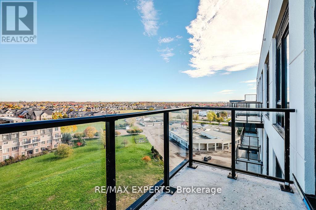 802 - 2475 Old Bronte Rd Road, Oakville, Ontario  L6M 5S7 - Photo 18 - W12781156