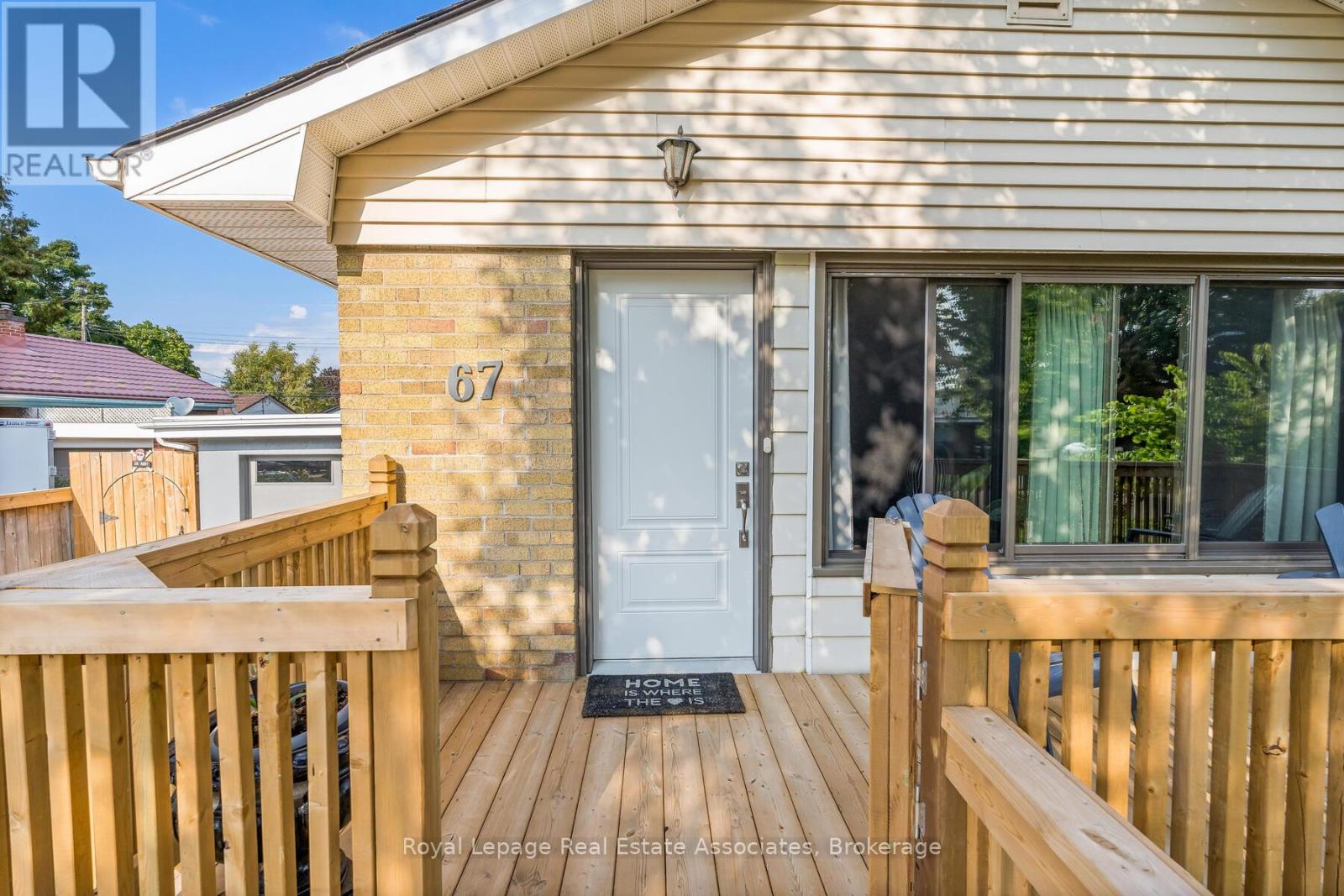 67 Roseford Terrace, Halton Hills, Ontario  L7J 2L2 - Photo 3 - W12781190