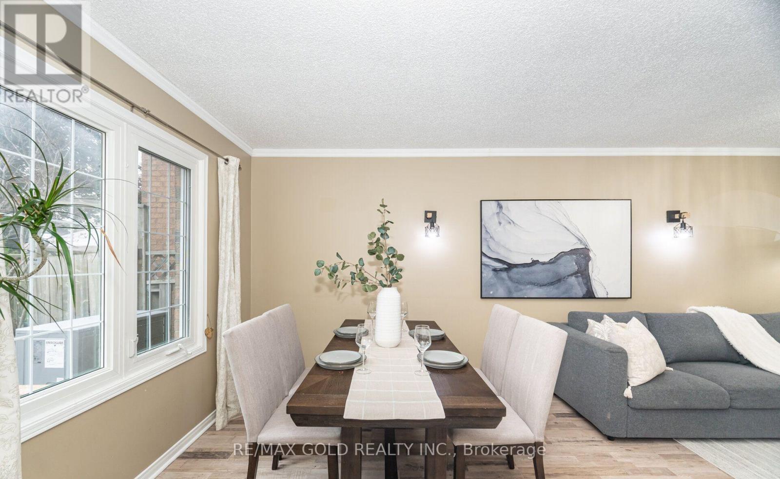 26 Flemington Drive, Caledon, Ontario  L7C 1B5 - Photo 14 - W12781192