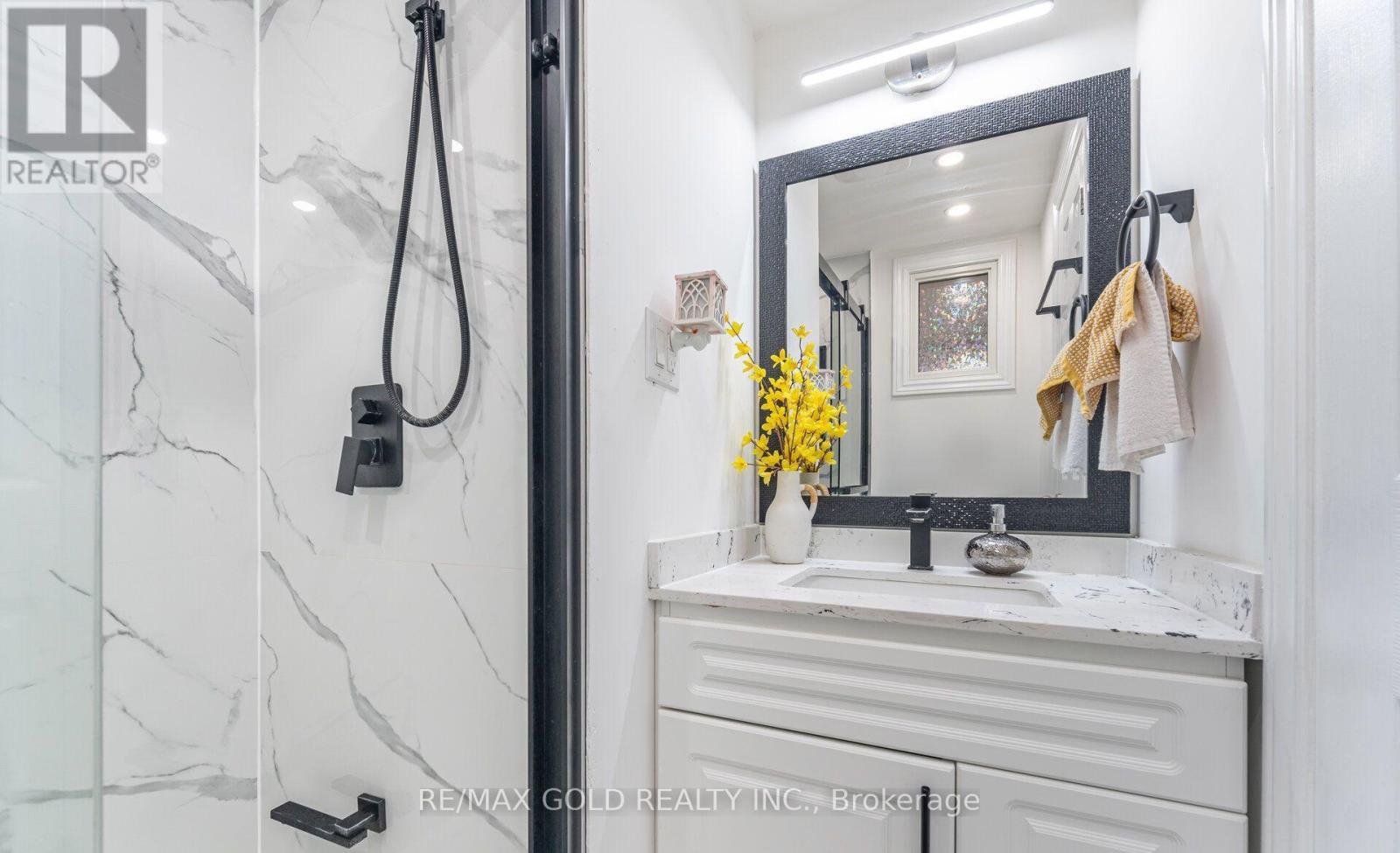 26 Flemington Drive, Caledon, Ontario  L7C 1B5 - Photo 34 - W12781192