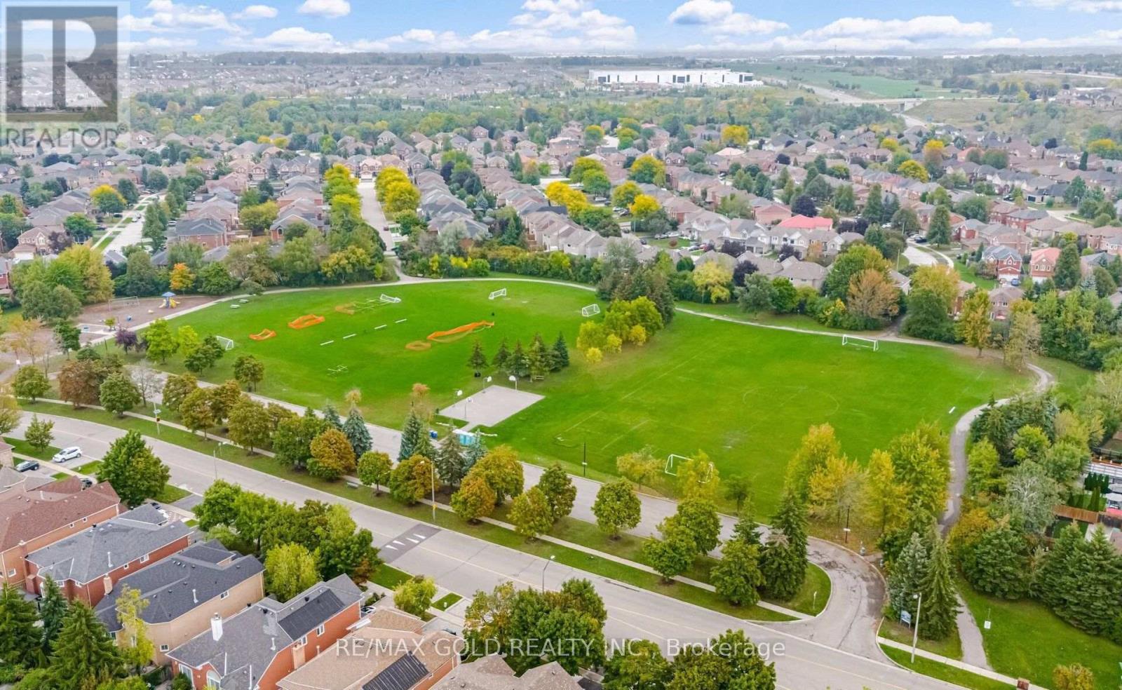 26 Flemington Drive, Caledon, Ontario  L7C 1B5 - Photo 48 - W12781192