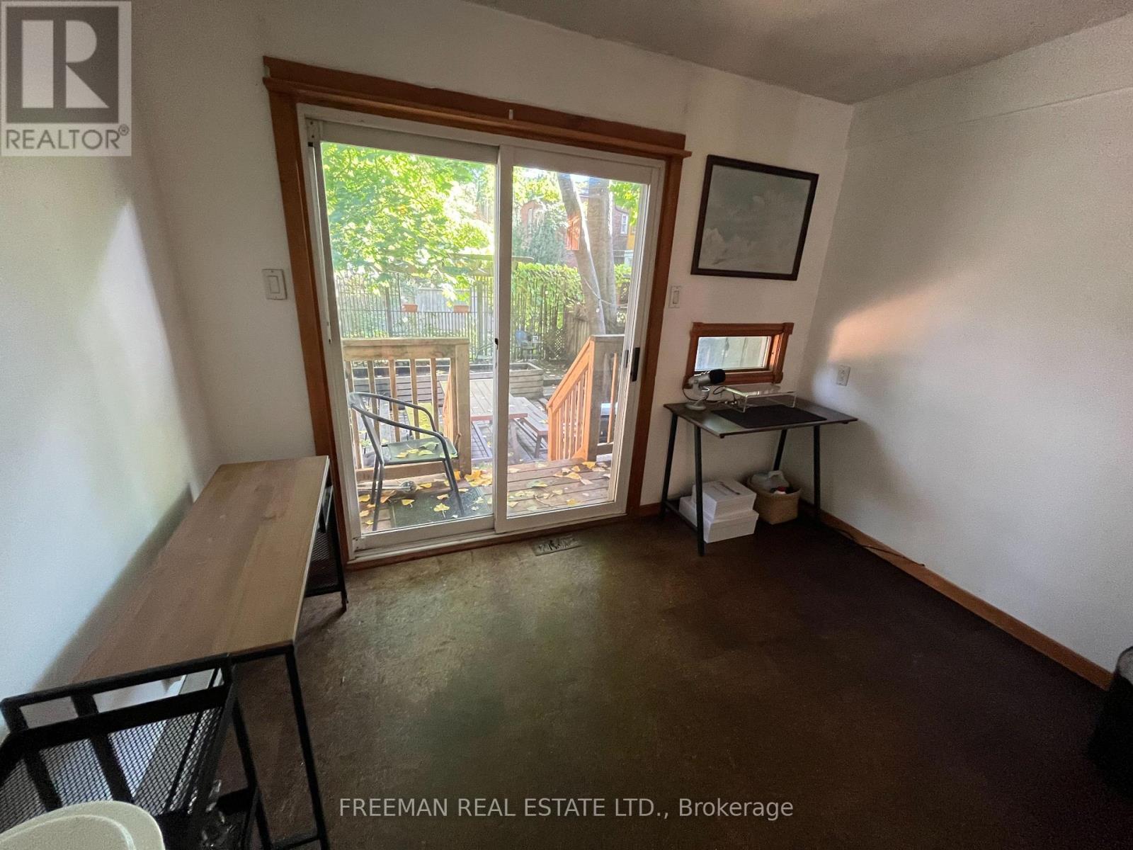 Main Flr Apt - 21 Wells Street, Toronto (Annex), Ontario  M5R 1N9 - Photo 9 - C12781024