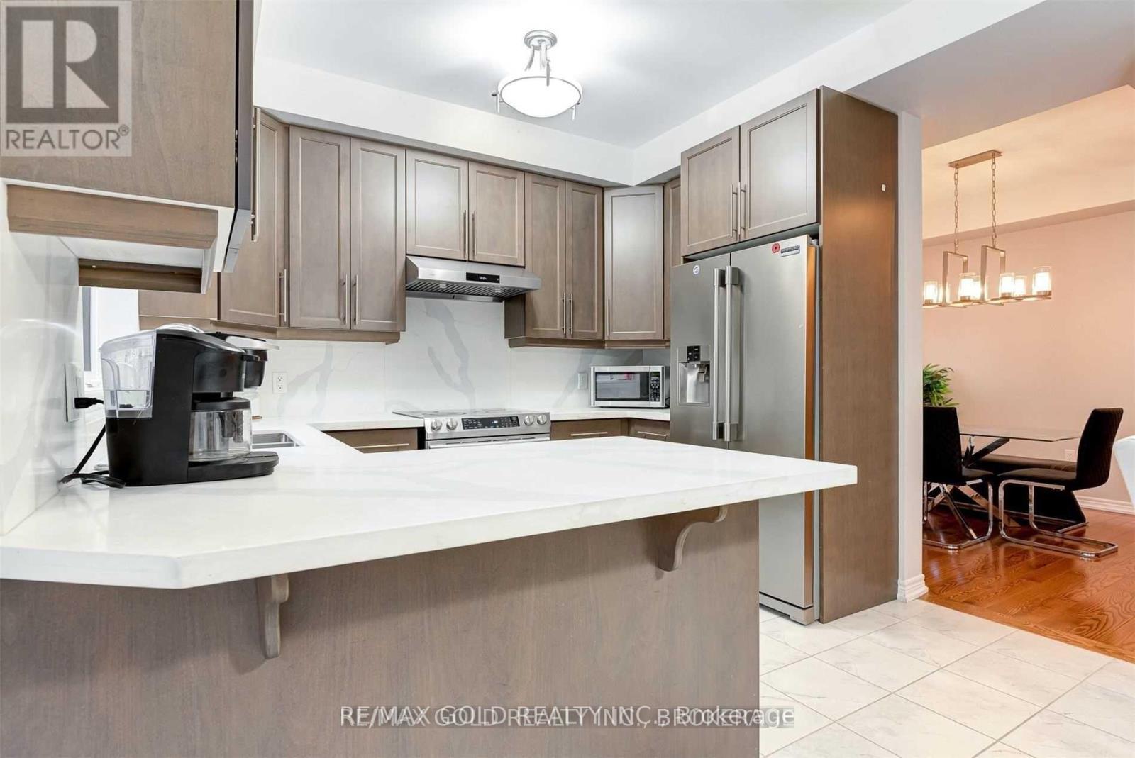 167 Elmbank Trail, Kitchener, Ontario  N2R 0H2 - Photo 13 - X12781030