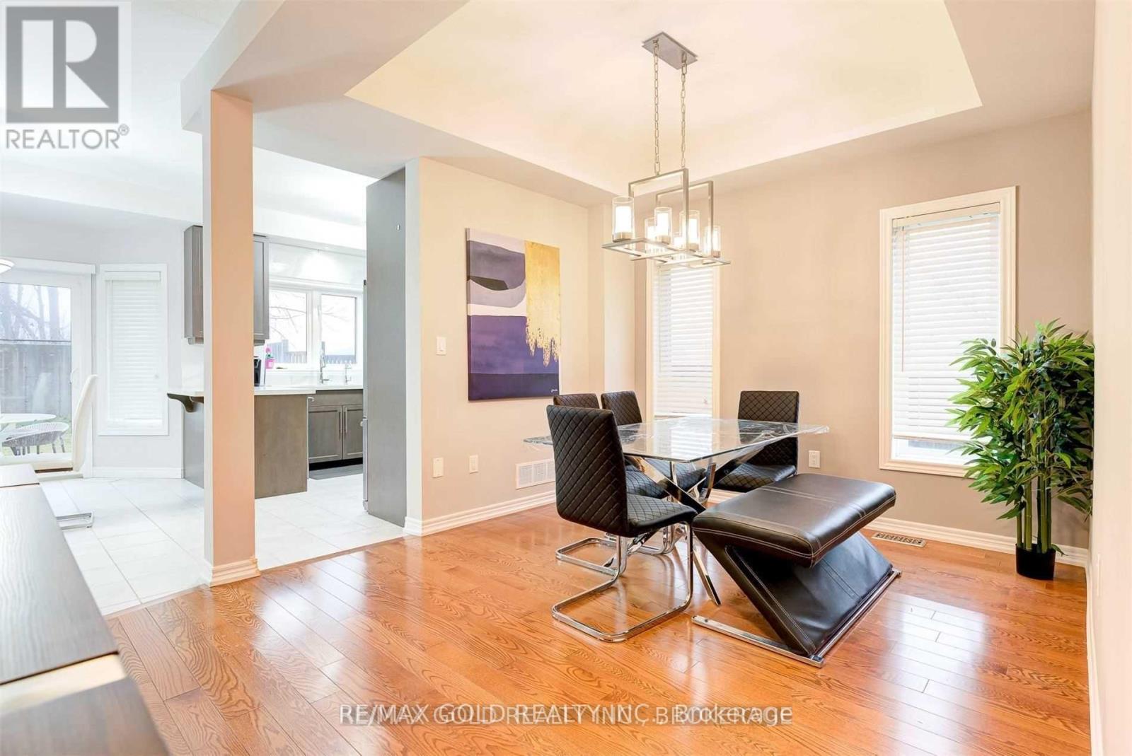 167 Elmbank Trail, Kitchener, Ontario  N2R 0H2 - Photo 9 - X12781030