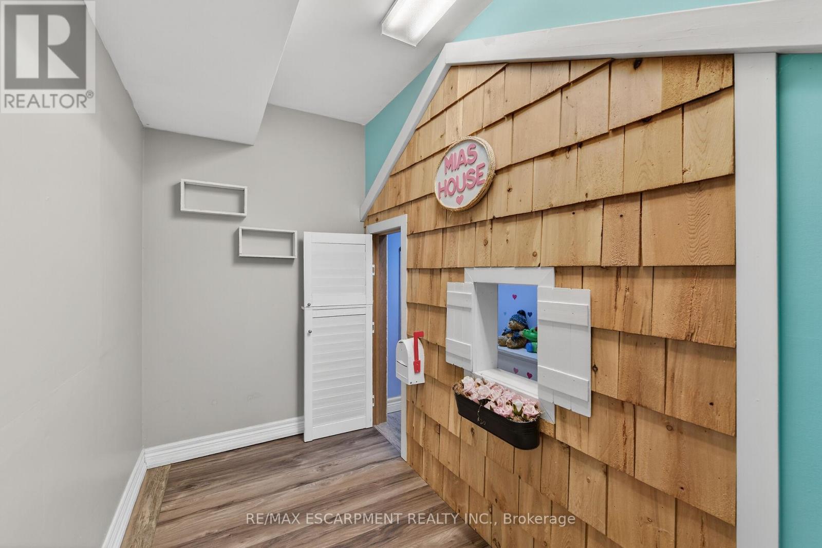 31 Maynard Street, Hamilton, Ontario  L9B 1R9 - Photo 33 - X12781034