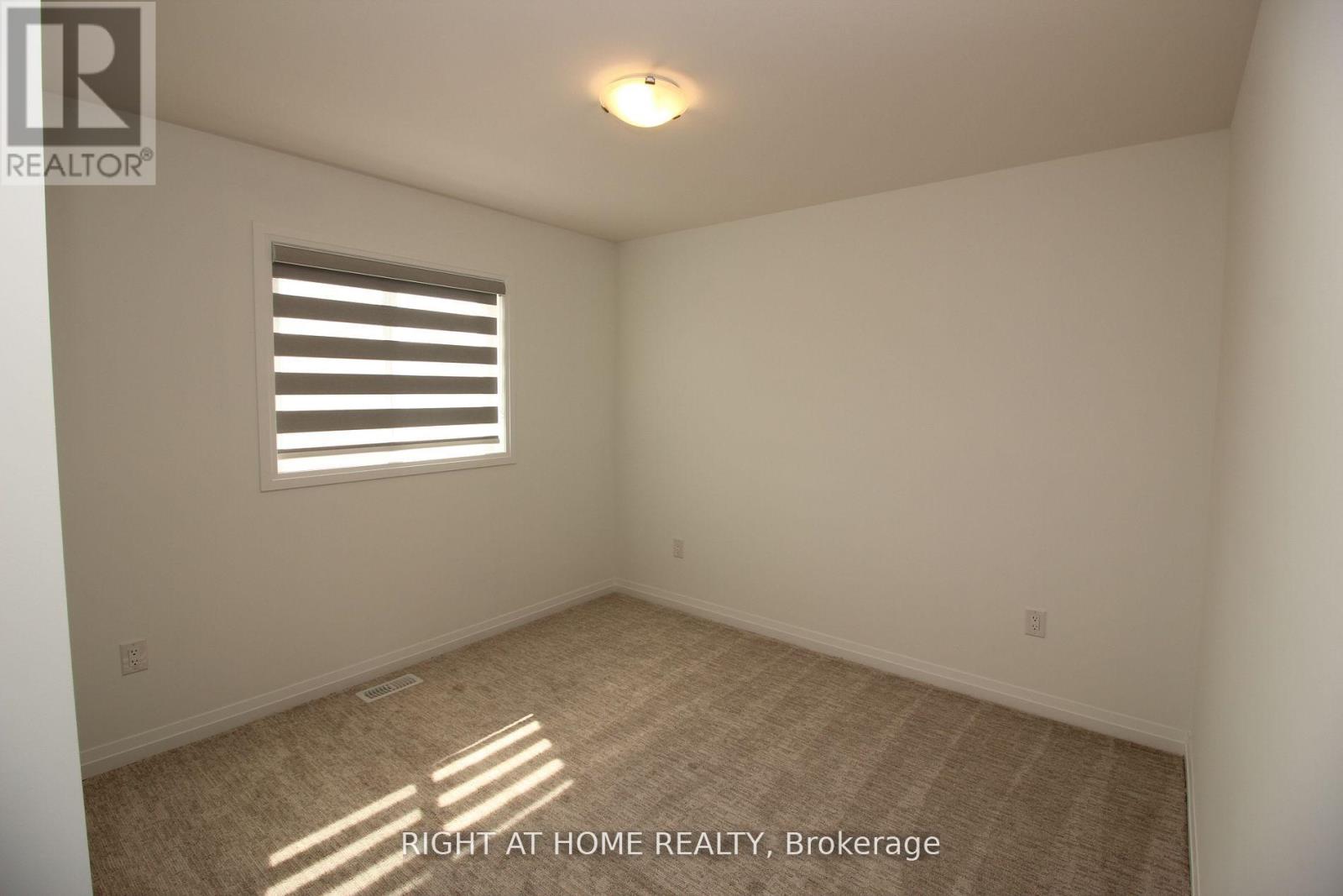 136 Alicia Crescent, Thorold, Ontario  L2V 0M2 - Photo 22 - X12781188