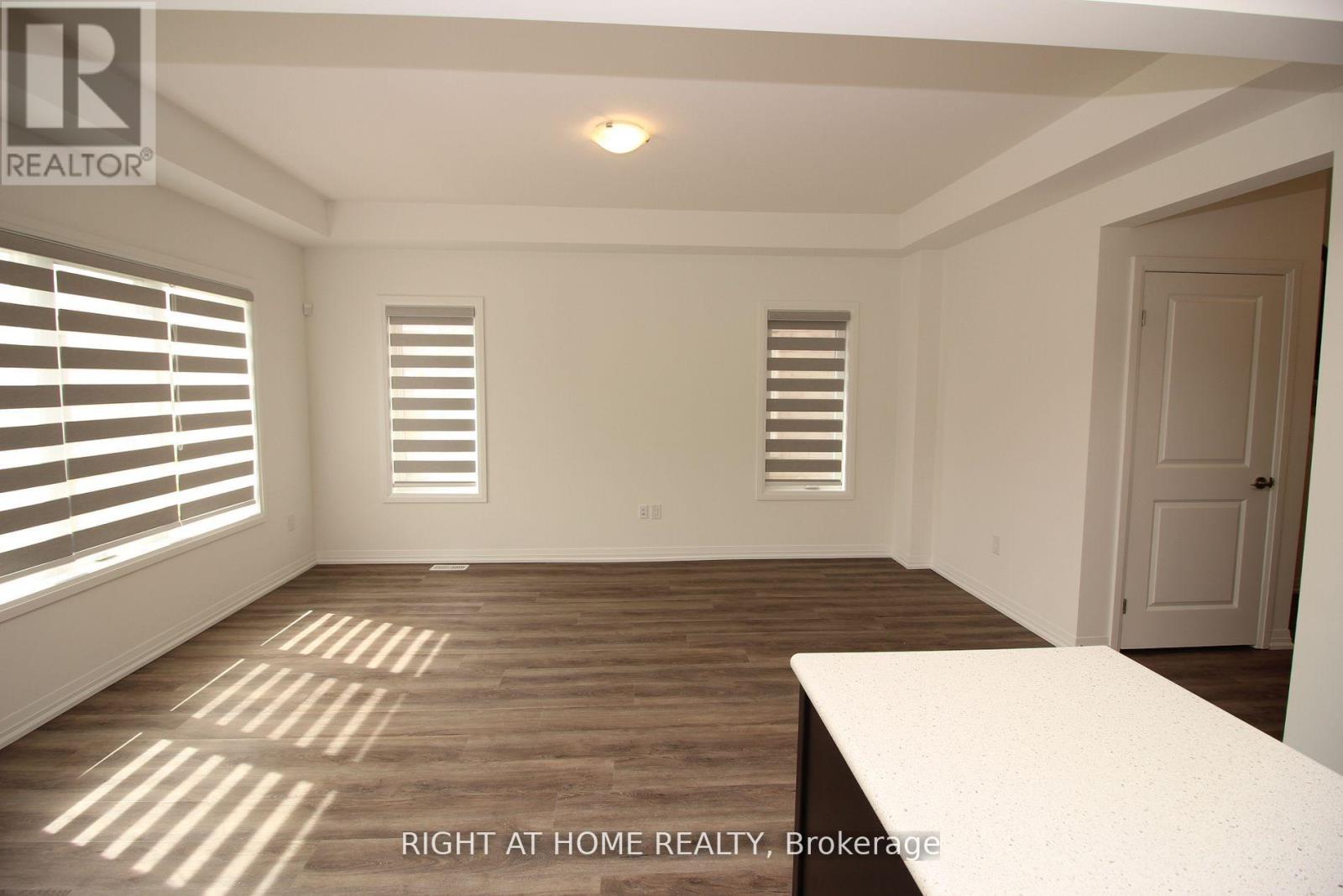 136 Alicia Crescent, Thorold, Ontario  L2V 0M2 - Photo 6 - X12781188